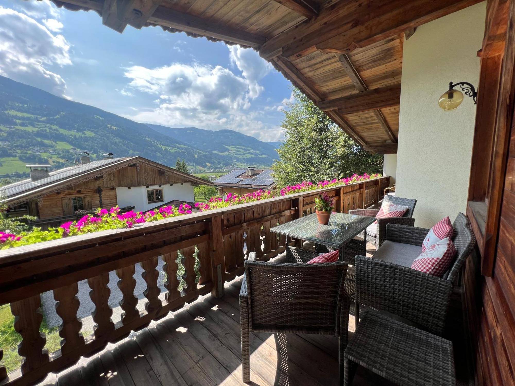 Ferienwohnung Gamsbock Panorama View Balkon, Gartensauna, Garten, Grillplatz Stumm Exterior photo